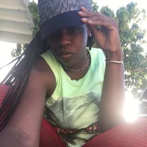 Meet your Posher, Diane